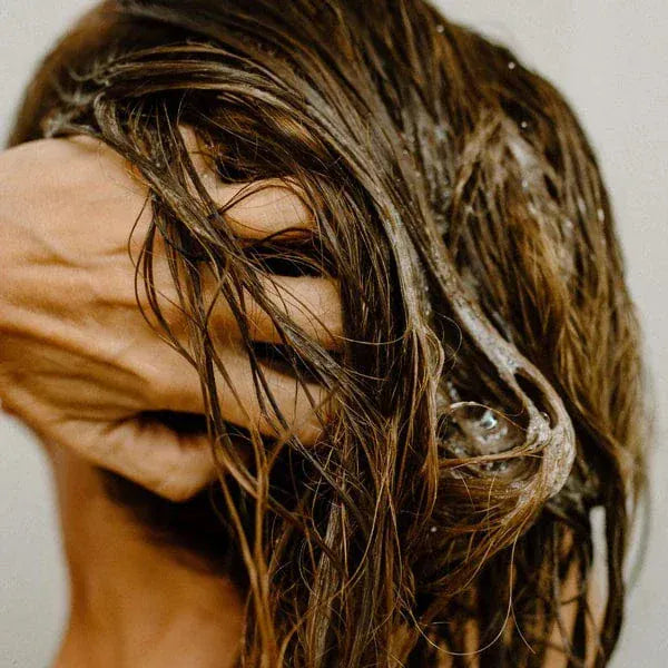 Viviscal Professional Hair Conditioner Viviscal PRO Strengthening Conditioner - Skin Type Solutions