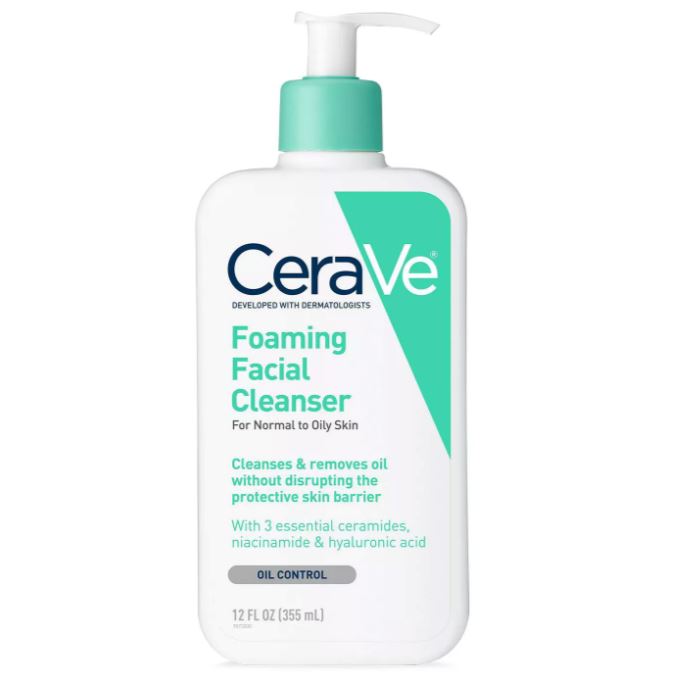 Limpiador facial en espuma CeraVe para pieles normales a grasas