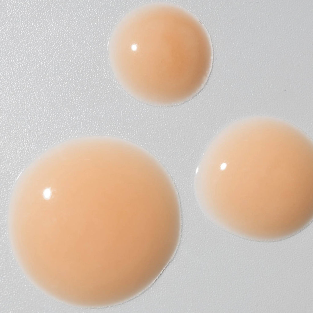 Cosmedix Revert Boosting Brightening Serum at skin type solutions swatch