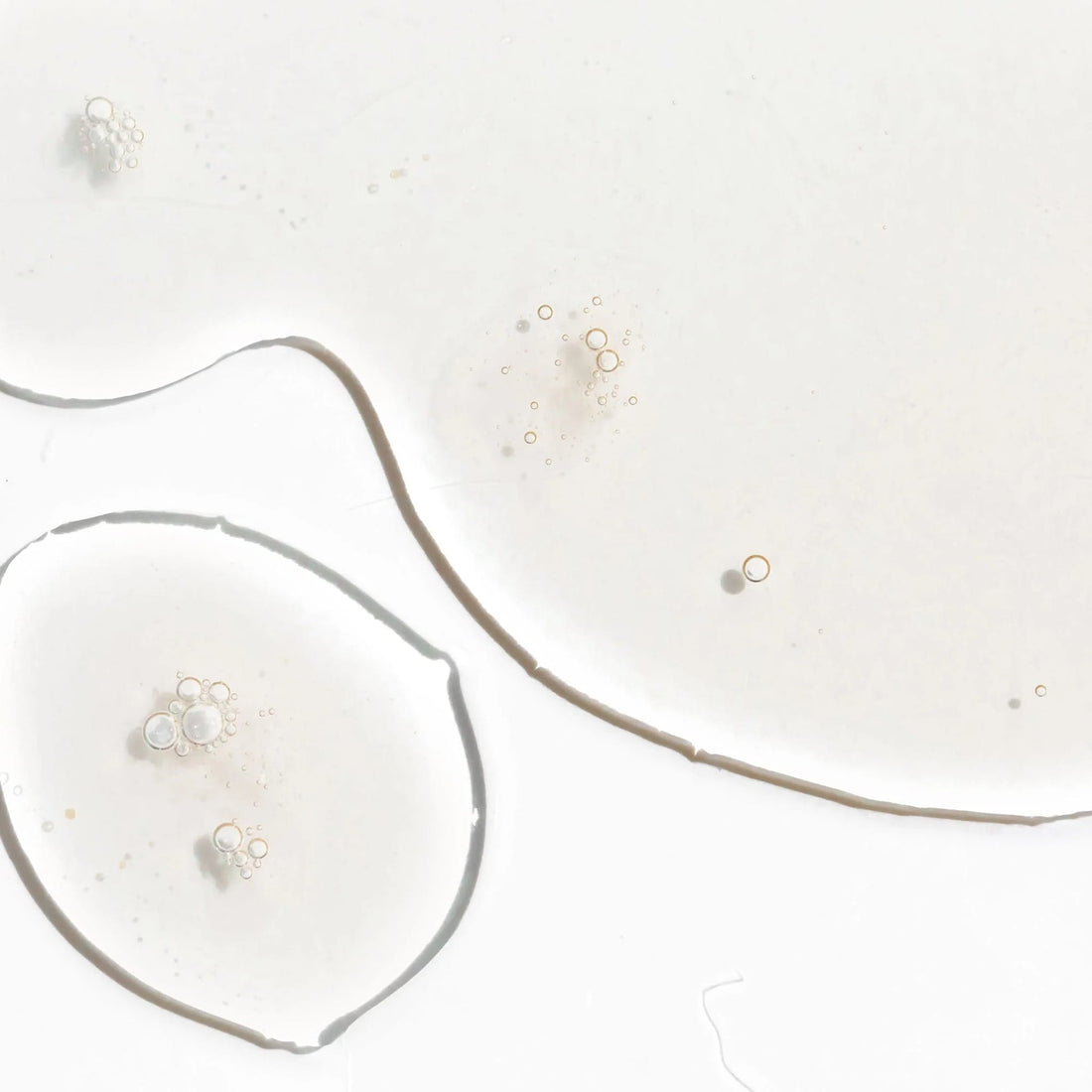 Cosmedix Surge Hyaluronic Acid Booster at skin type solutions swatch